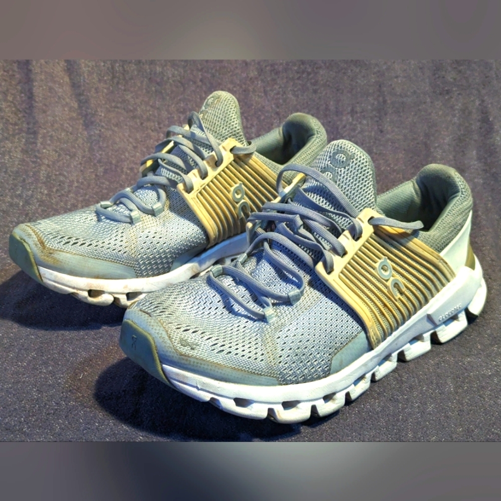 On Cloudswift running shoes - Wmn's 6.5